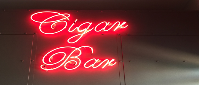 pub sigar sign